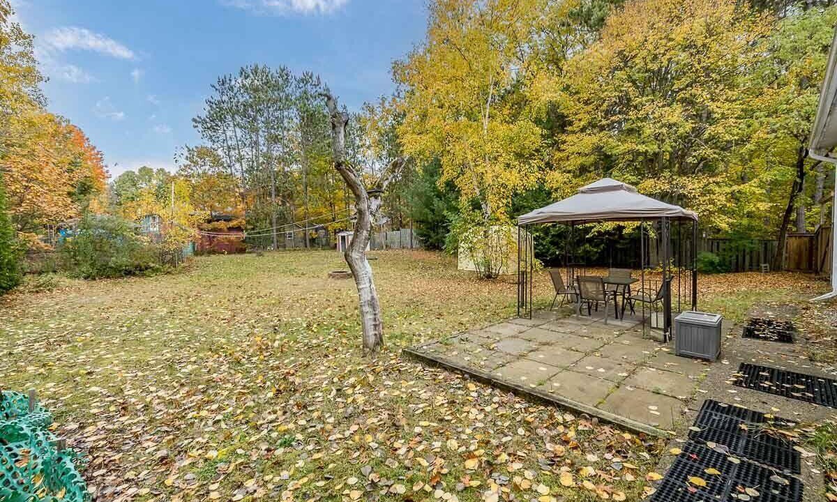 Lafontaine House | 2 Bedrm Cottage-Beach Access-Great for Families