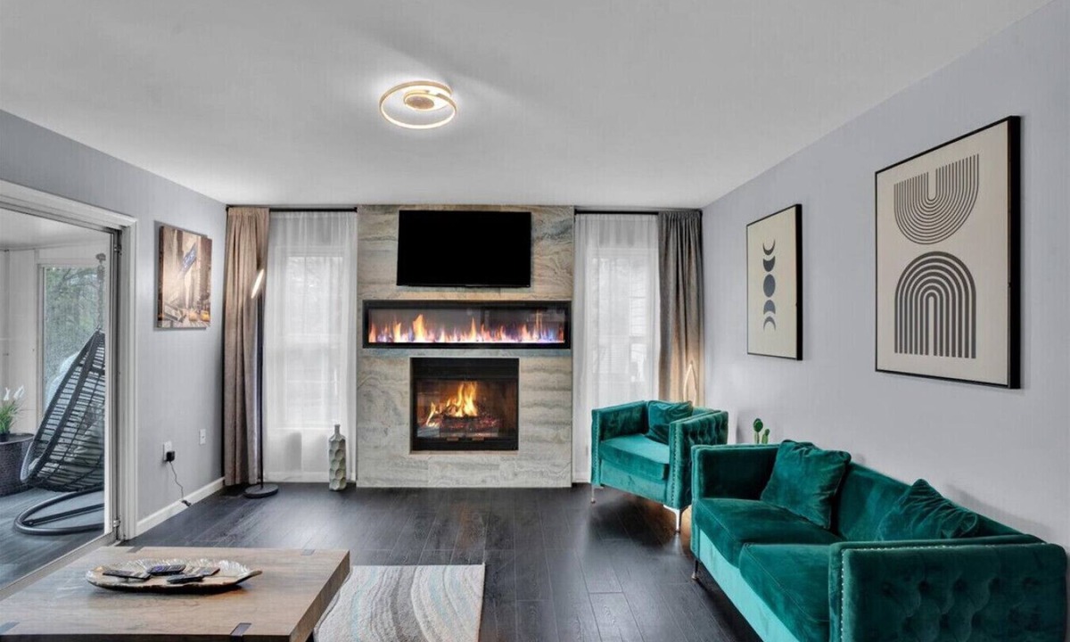 Long Pond House | 6BR | Fire Pit, Games, Theater Room + EV Charger