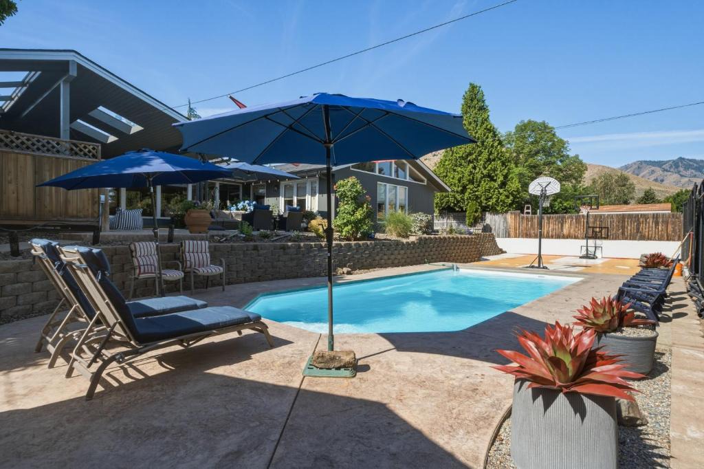 Wenatchee House | Baskets, Brews & Views: Epic Wenatchee Escape!