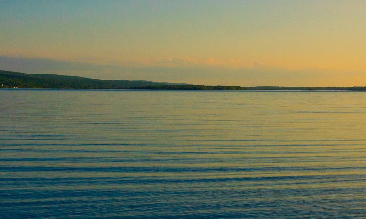 Baddeck Hotel | Cabot Trail Motel