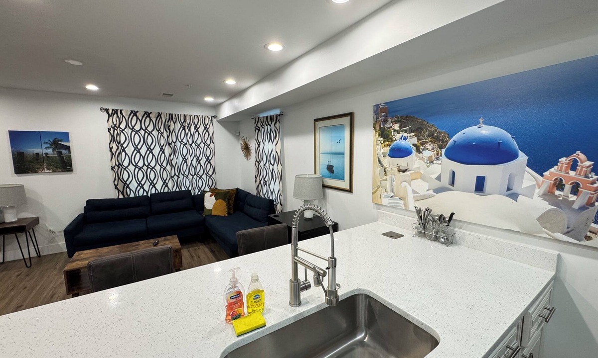 Washington House | Charming 2BR DC Home with Private Parking