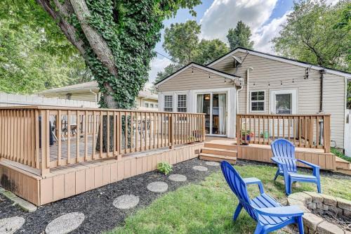 Broad Ripple House | Charming bungalow deck & fire pit- Family Friendly