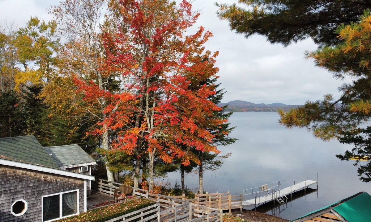 Perry Cottage | Charming lakefront 3-bedroom cottage in Perry Maine