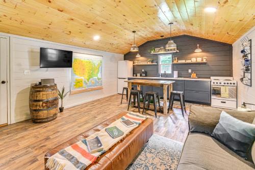 Campton House | Covered Deck & Hot Tub: Cozy Retreat in Campton!