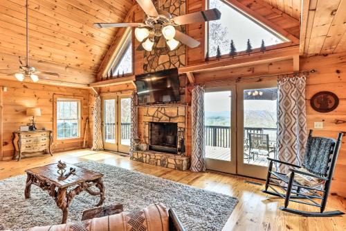 Warne House | Deck & Game Room: Blue Ridge Mountain Cabin!