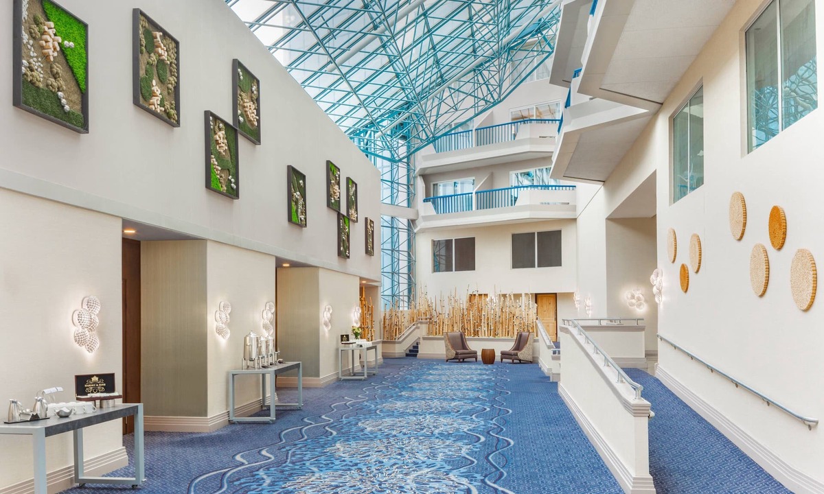 Tinicum Township Hotel | Delta Hotel Philadelphia Airport