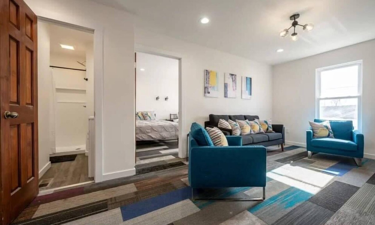 Indianapolis House | Downtown Escape, Cozy & Private