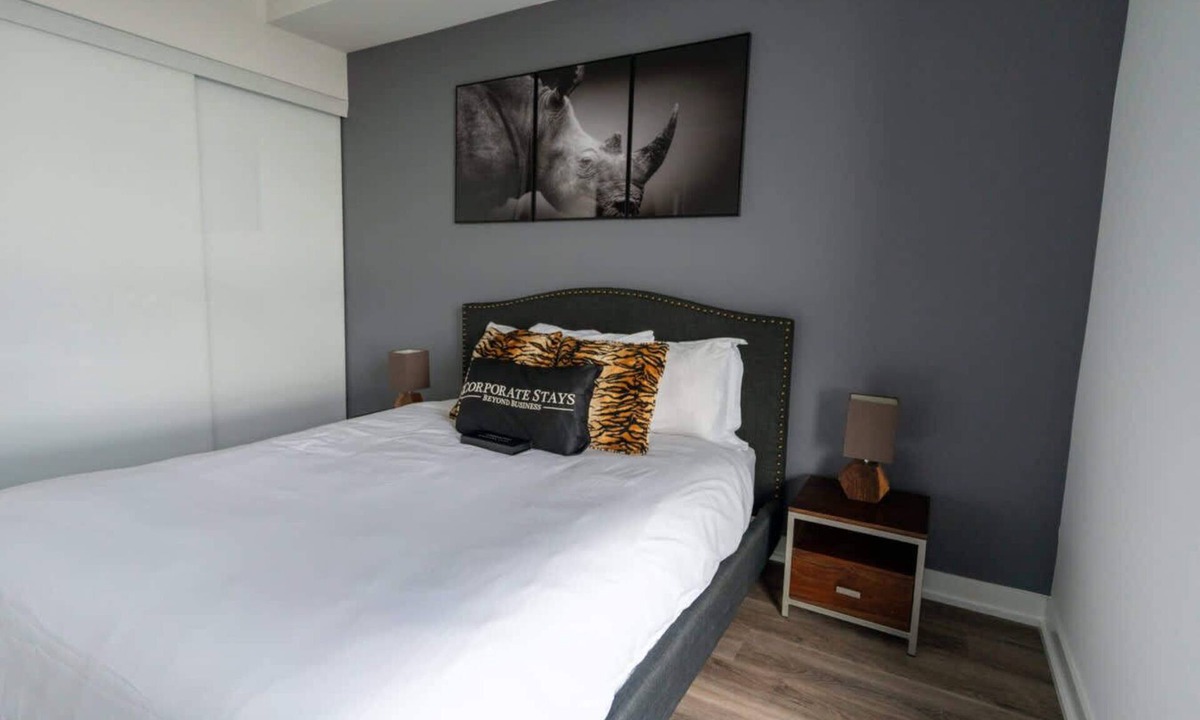 Willowdale Apartment | Executive 1 Bedroom Rental in North York | Pivot Building