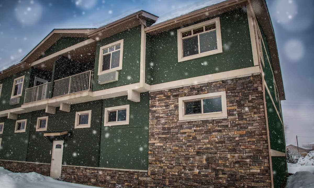 Revelstoke Condo | Give Something Back Retreat by Revelstoke Vacations