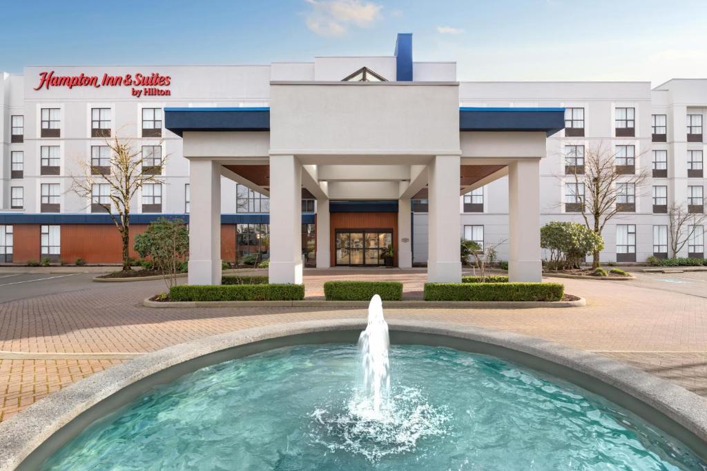 Metro Vancouver Regional District Hotel | Hampton Inn & Suites by Hilton Langley-Surrey