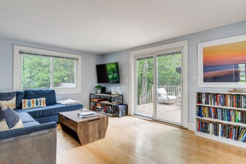 Hampton Bays House | Hamptons Vacation Rental w/Saltwater Pool