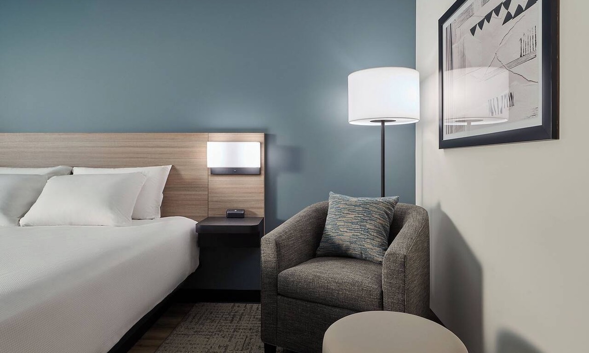 Essington Hotel | Hyatt Select Philadelphia Airport