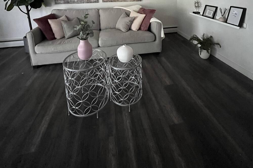 Killarney Apartment | Introducing Aurora