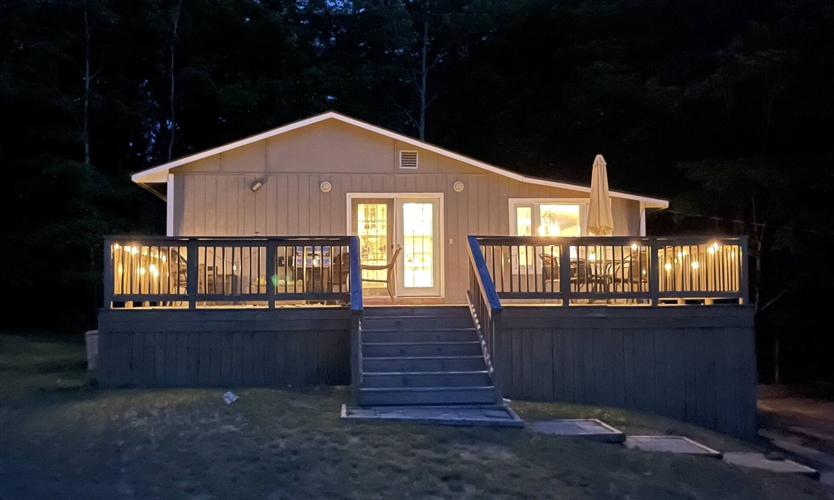 Traverse City House | Large deck ~ Private lot ~ Firepit Between Traverse City and Sleeping Bear Dunes