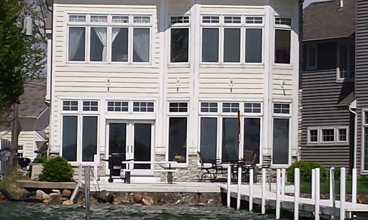 Enchanted Hills House | Large Lakefront, 5 bdrm, 5 bath, Elevator, Pure Sand Bottom Great for Swimming