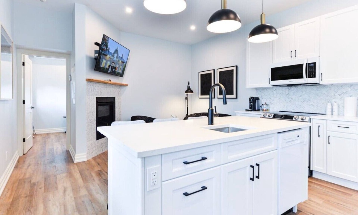 Perth Apartment | Luxury Tay River Macallan Apartment Downtown Perth