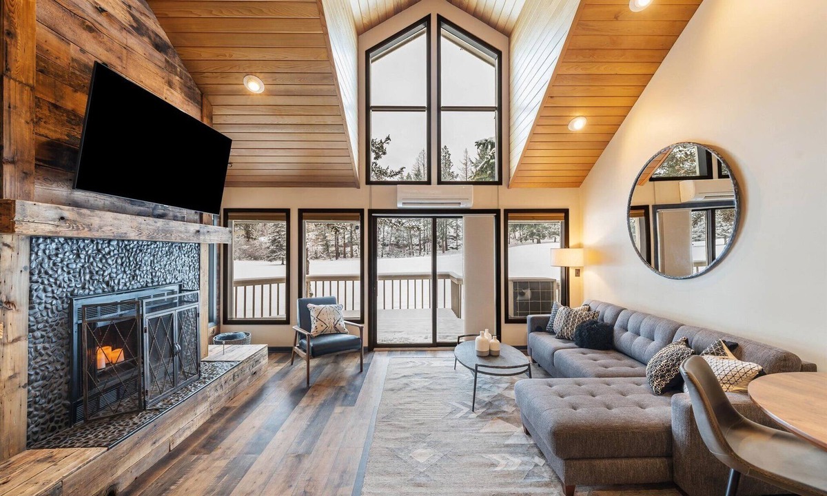 Bigfork House | NEW Summer & Fall Rates! Amazing Views, Hiking, Boating!
