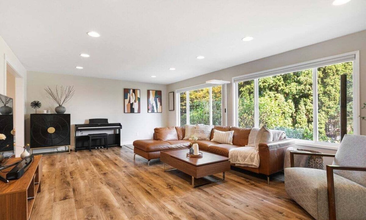 Grass Lawn House | Perch - Spacious 4-Bed Home w/Office, Gym & Yard