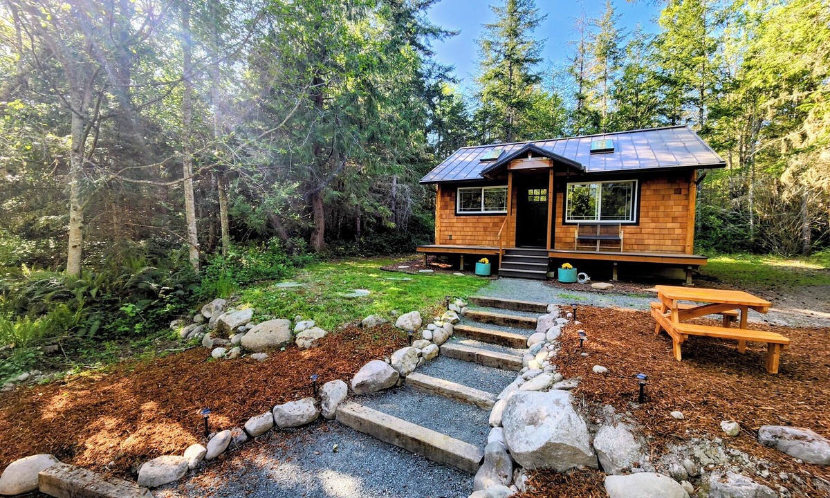 Sequim Cabin | Private Evergreen Hideaway