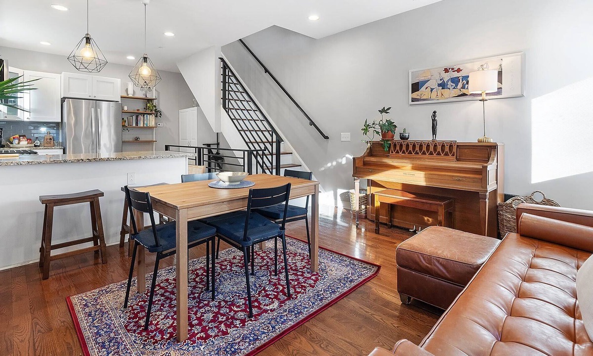 Whitman House | Private S. Philly Escape Back Patio/3rd Fl Balcony
