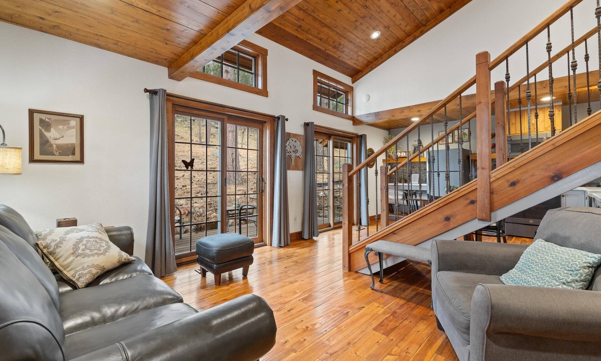Hermosa House | Quiet, Comfy & Spacious: Cabin within 10 mi of Mt. Rushmore & Custer State Park