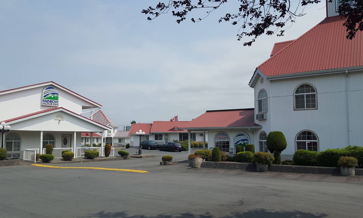 Chilliwack Proper Village West Hotel | Rainbow Motor Inn