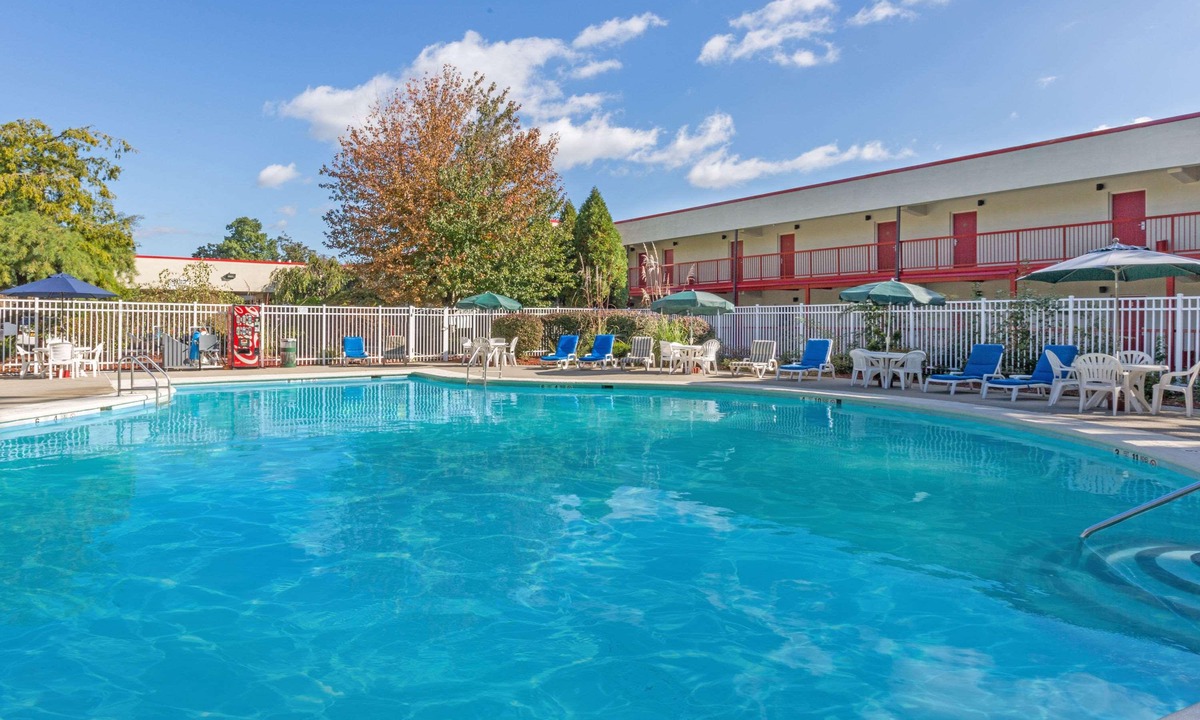 Northwest Yonkers Hotel | Ramada by Wyndham Yonkers