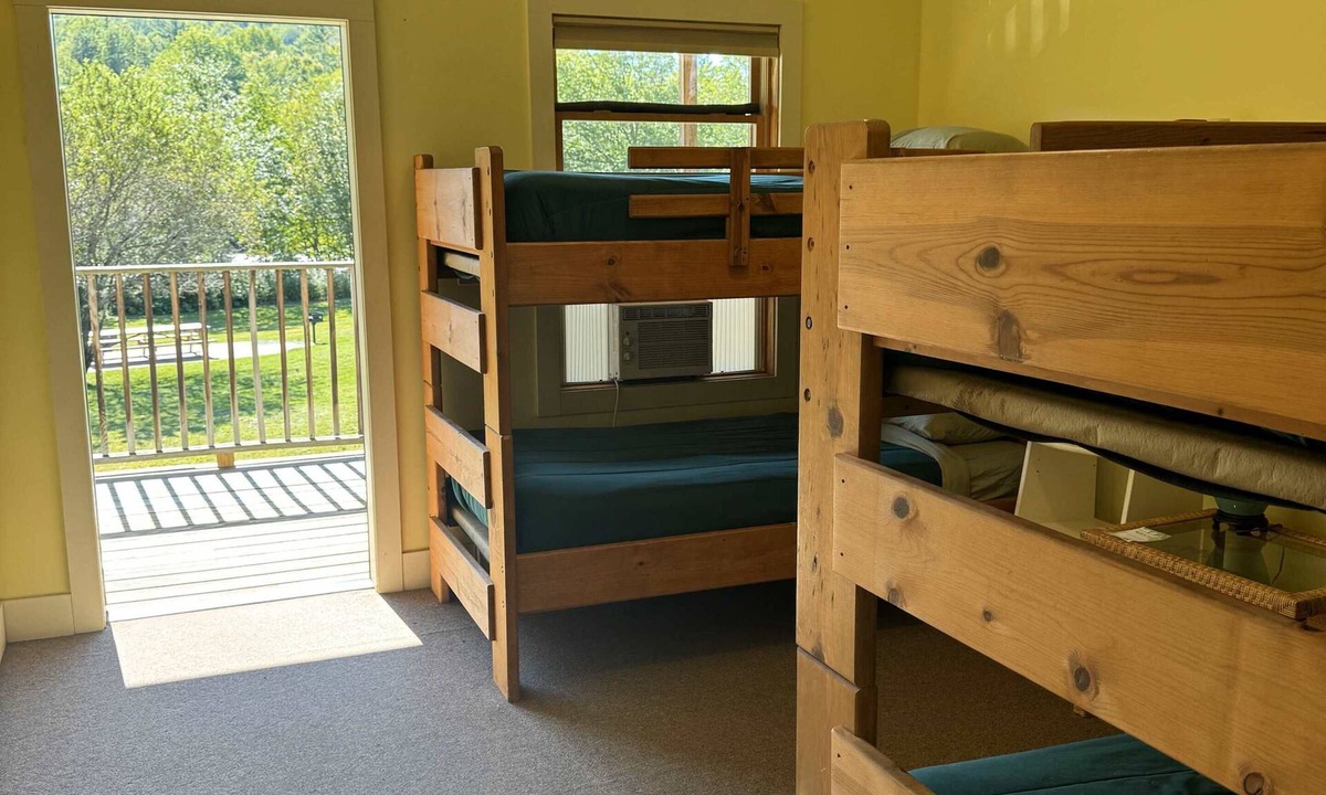 The Forks Cabin | Riverfront Double Bunk Room in West Forks
