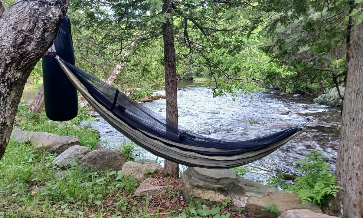 Haliburton Cottage | Riverfront Serenity ion Drag - Wheelchair accessible loft