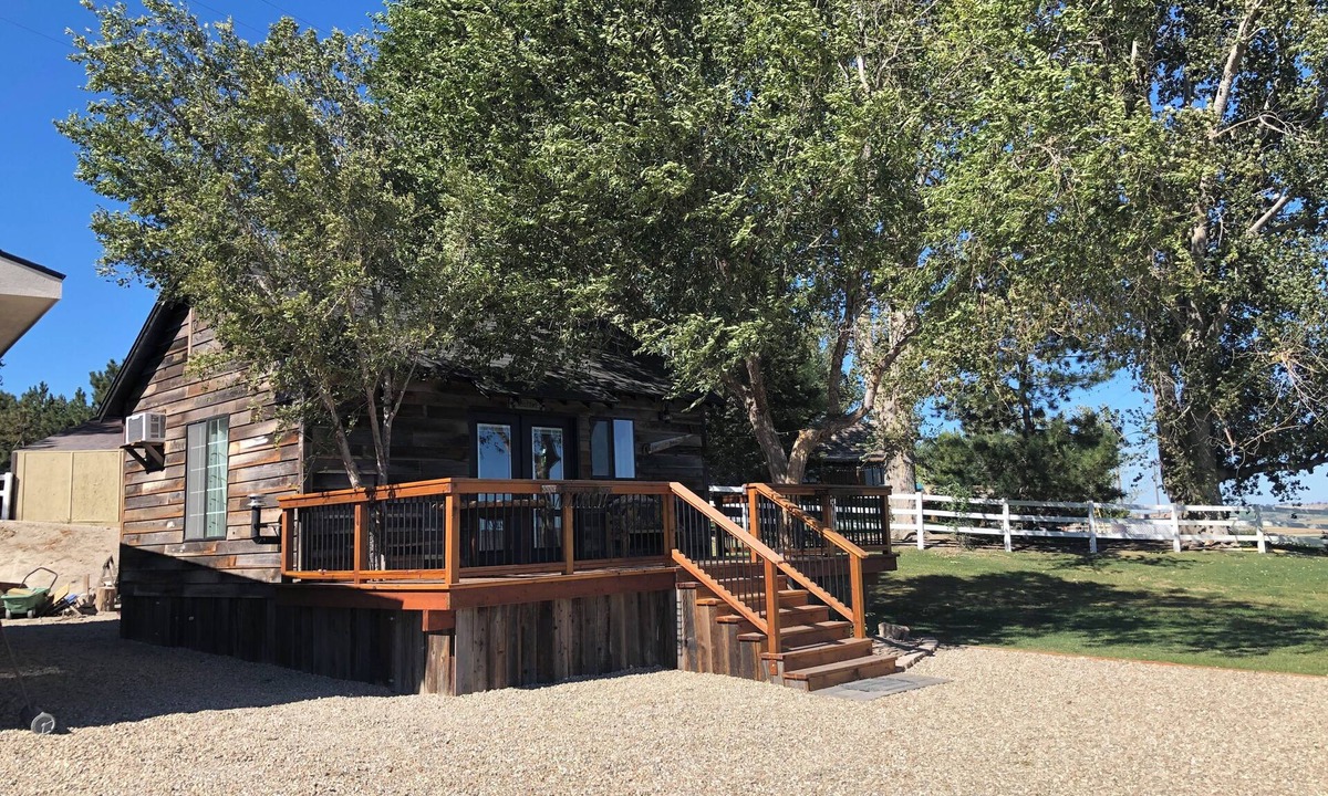 Marsing Cabin | Rustic Updated Cabin located on the Cliffs of the Snake River