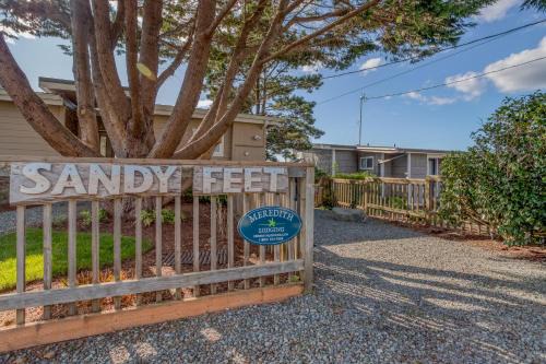 Neahkahnie Beach House | Sandy Feet