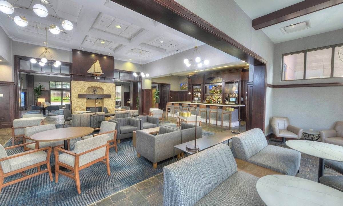 Linthicum Heights Hotel | Sheraton Baltimore Washington Airport Hotel - BWI