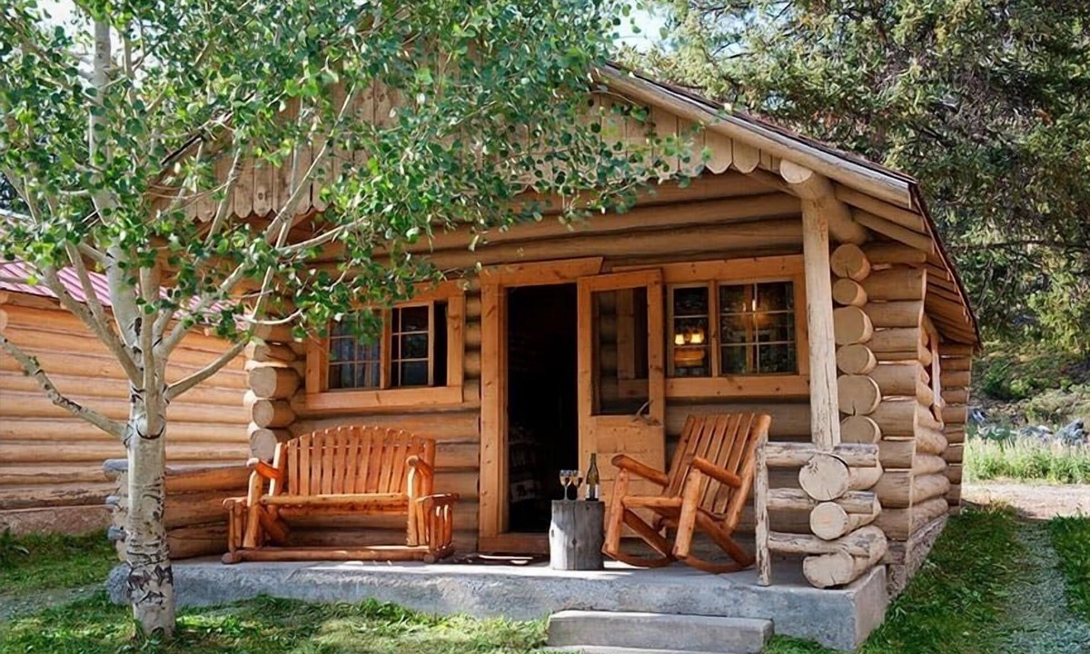 Silver Gate Cabin | Silver Gate Lodging