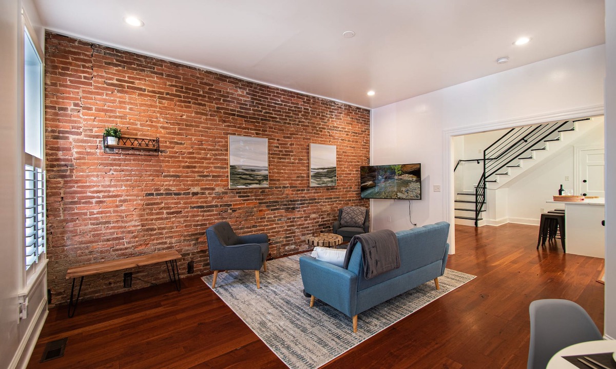 Fells Point Condo | Spacious Home by the Water in Fells Point