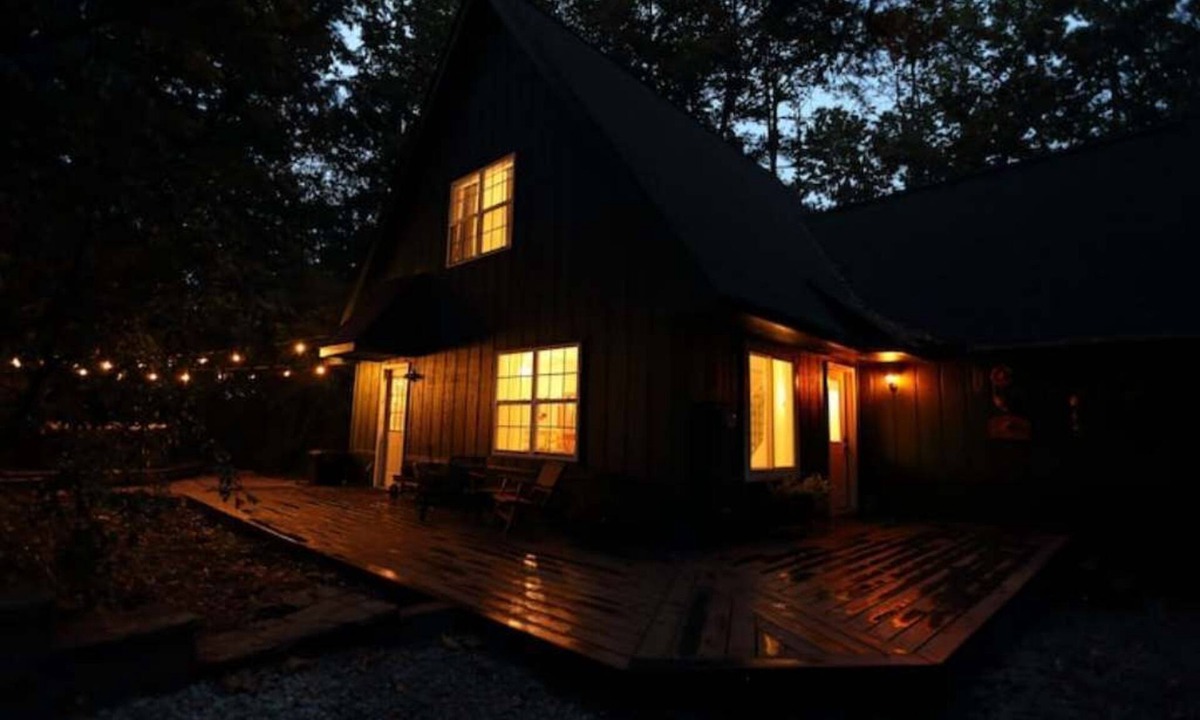 Ocoee House | Spacious house on the Ocoee River!