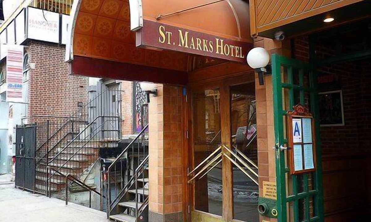 Ukrainian Village Hotel | St Marks Hotel