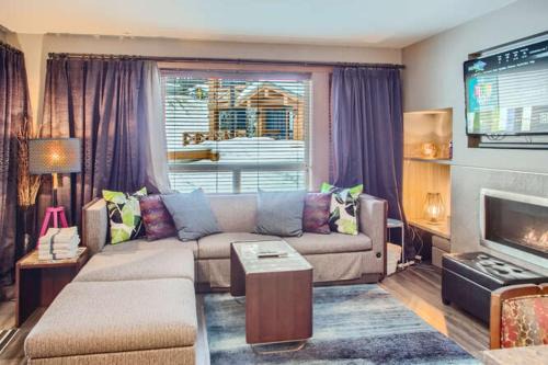 Big White Ski Resort Apartment | Stonegate Resort Unit B107