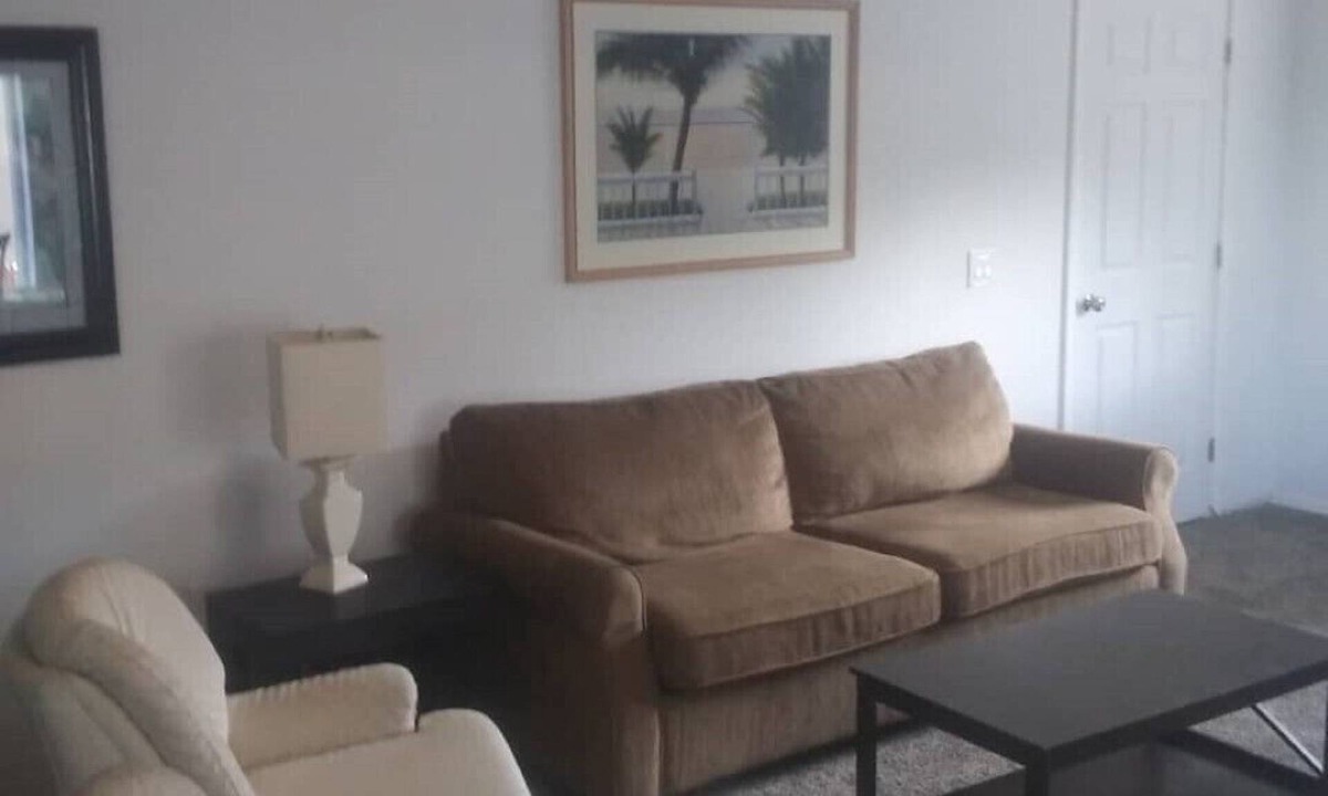 Lincoln Heights House | Stylish 2bd lower level apt in newer constructed south hill home