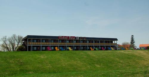 Onslow Hotel | Tidal Bore Inn
