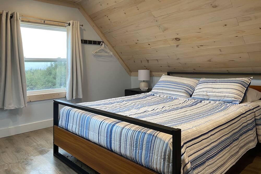 Kensington Cottage | Two Cottages Situated On The Same Lot With Incredible Country Views