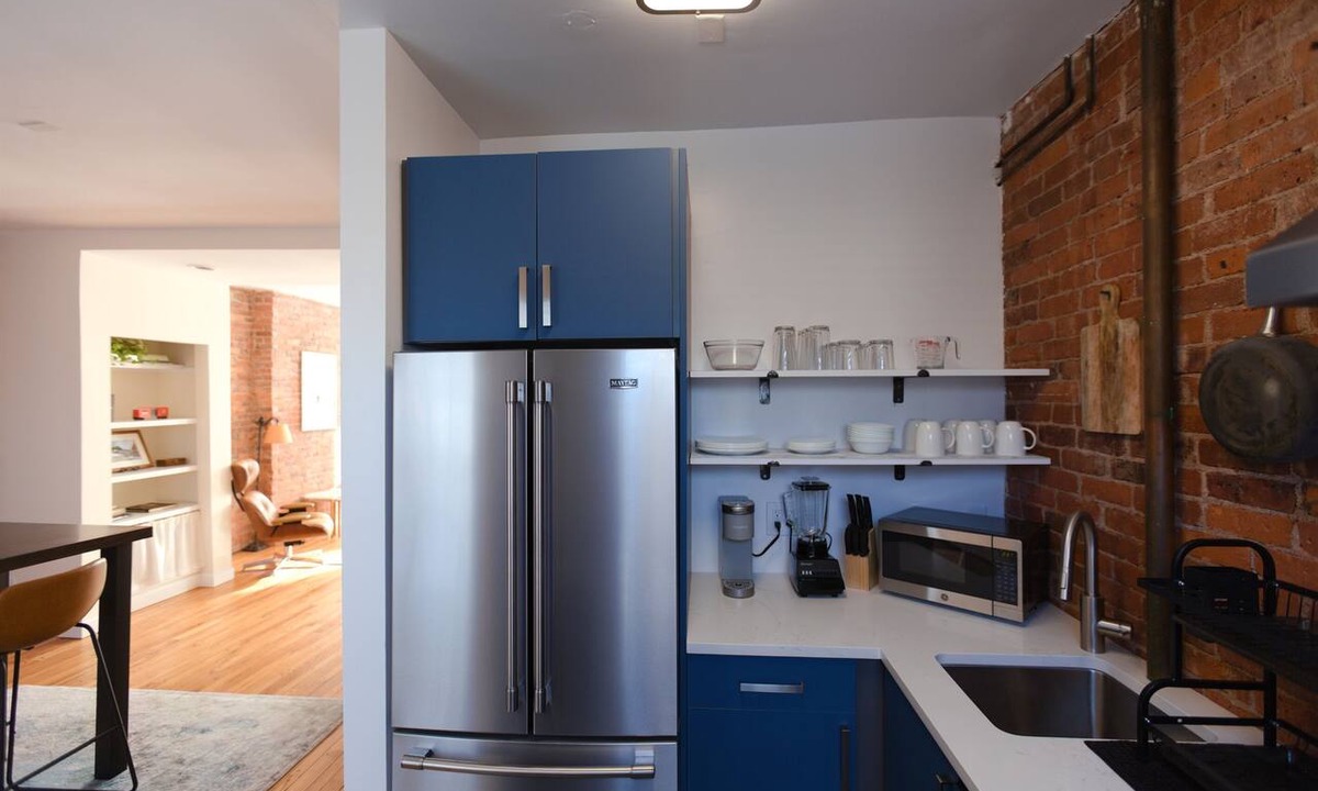 Mill River Apartment | Upper Maisonette, Court Street