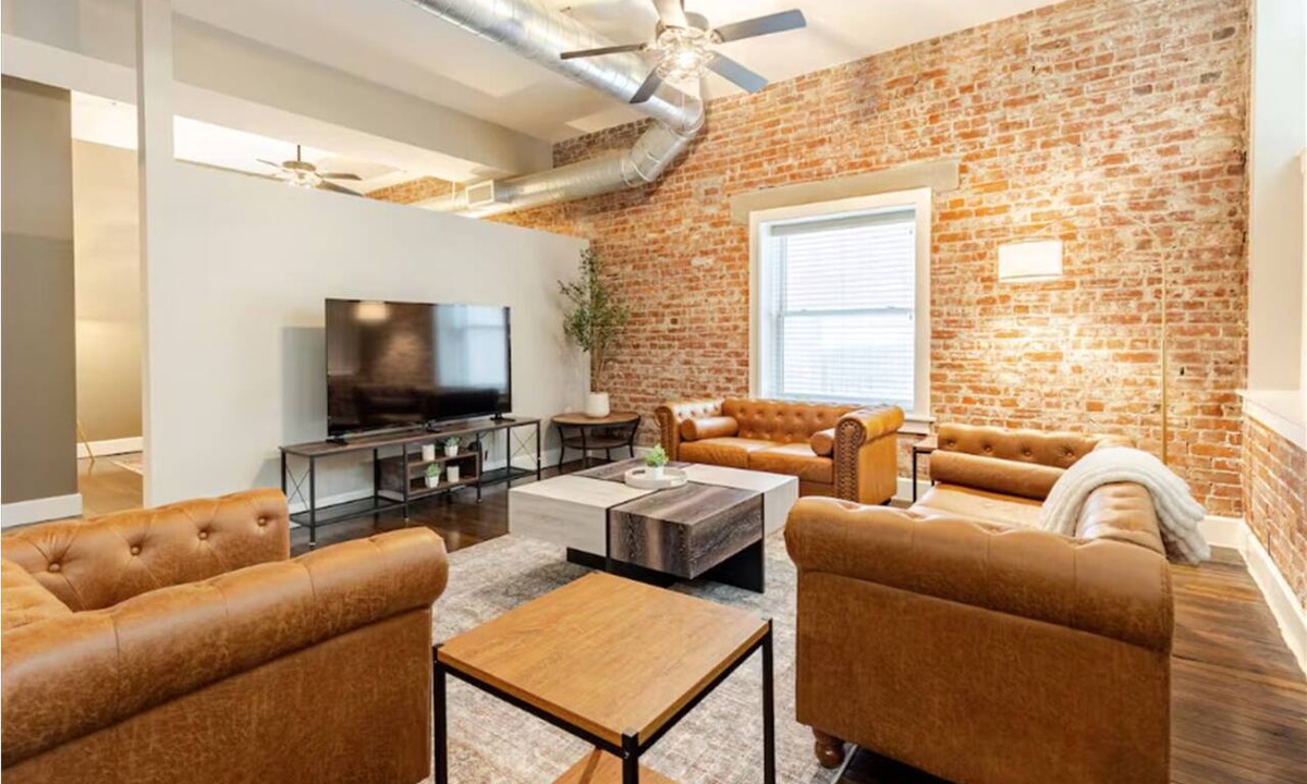 Mile Square Apartment | Upscale Downtown Indy 1BR Apartment Walk to Stadiums