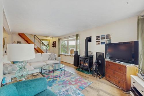 Town of Jerusalem House | Willow Bluff