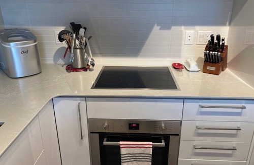 Downtown Edmonton Condo | 2 Bed/2 Bath executive condo, secure building in Ice District includes parking.
