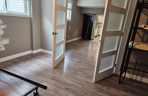 Northwest Calgary House | 2 level self contained suite