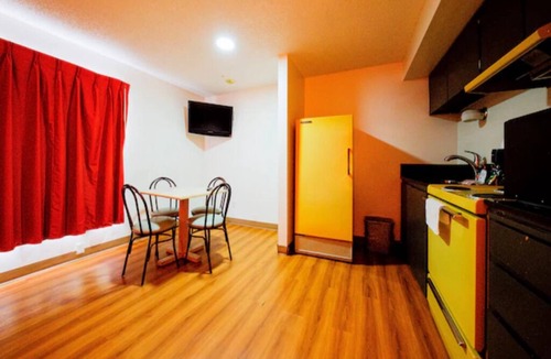 Hermiston Hotel | 3 Affordable Downtown Hermiston Rooms w/Kitchenette— Free Onsite Parking