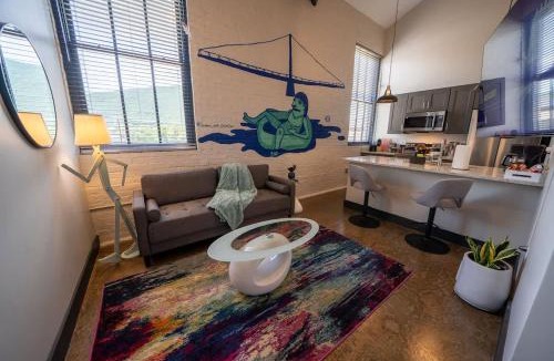 Buchanan Apartment | 3BR Suite Modern Brewery i-81 Near Downtown