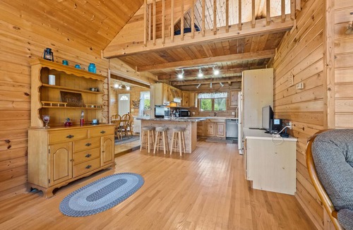 East Jordan Cottage | 45th Parallel - Where Life Is in Balance "Spacious Lakefront Cottage"