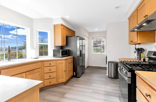 Freeland House | 4b2b Unit @Whidbey Island | Panoramic Water View