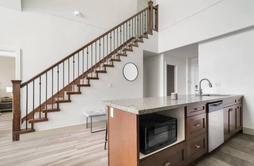 Harrison Hot Springs Apartment | 4BR Penthouse Rooftop of Harrison